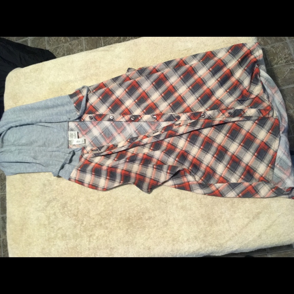 Tank top shirt